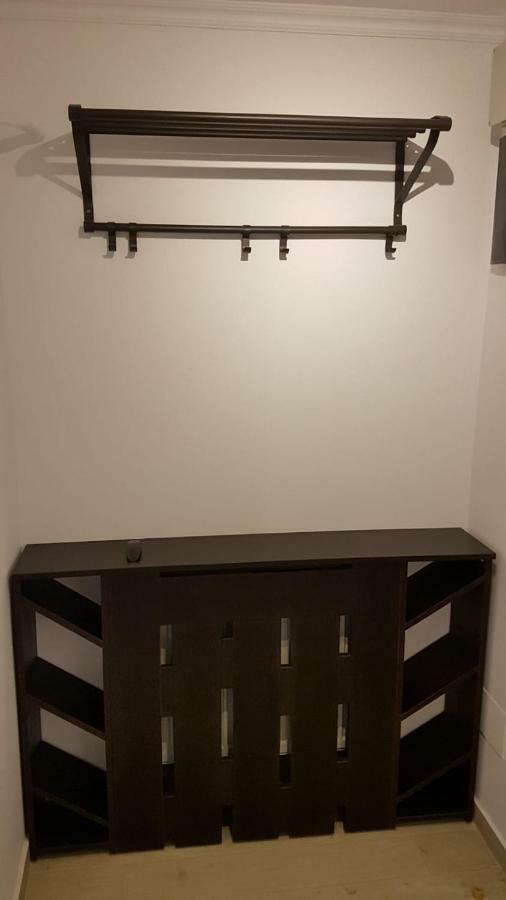 Tina Apartament 2 Craiova Kültér fotó